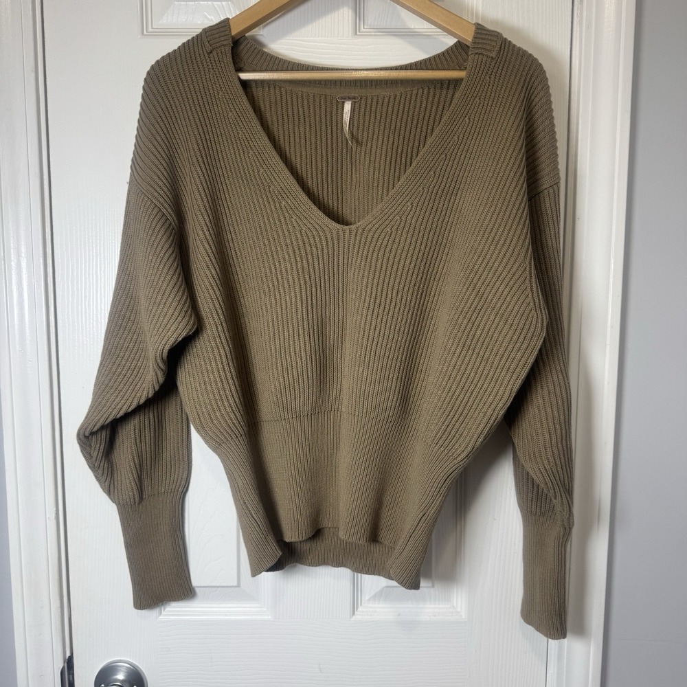 Free‎ People Women's Brown Tan Allure Pullover V Neck Oversized Sweater XS